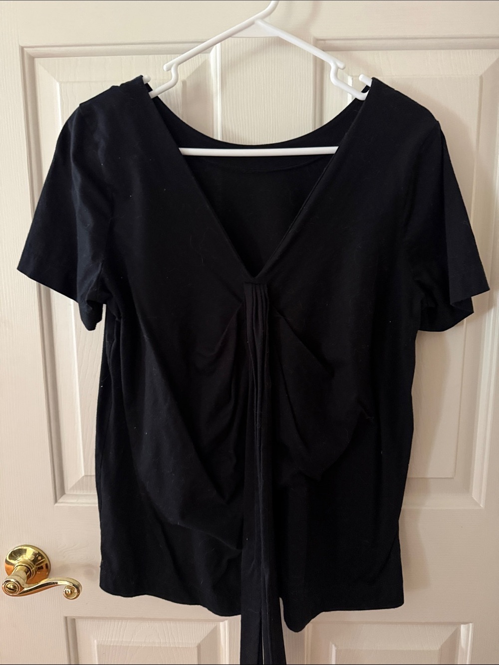 Banana Republic Women's Black Short Sleeve Tee - Timeless Casual Top